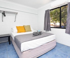 Airlie Sun & Sand Accommodation #6