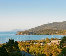 Laguna Views - Airlie Beach