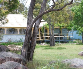 Twisted Gum Vineyard Cottage