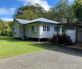 Coochin Cottage, Beerwah