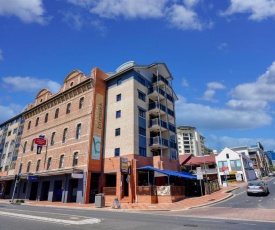 Central Brunswick Apartment Hotel