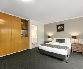 Mt Ommaney Hotel Apartments