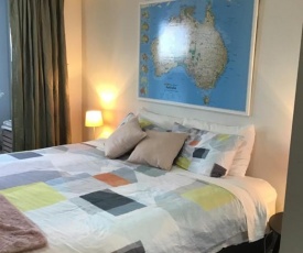 Cairns City Bed&Breakfast Homestay