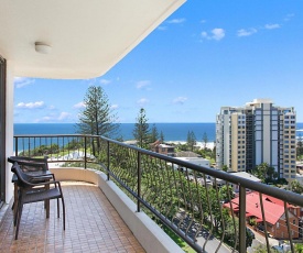 Chateau Royale Unit 34 - Overlooking central Coolangatta