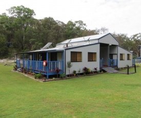 Orchid Beach Retreat Orchid Beach Fraser Island