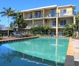 Broadwater Keys Holiday Apartments