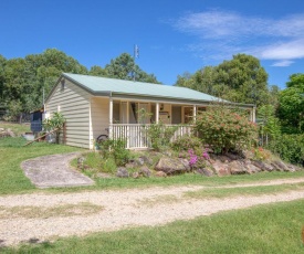 Glen Eden Estate Lemonthyme Country Cottage