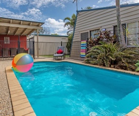 Surf Club House, Pet Friendly, Sunshine Coast, Holiday House, Marcoola