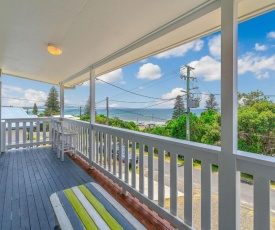 Ocean Dreaming- Amazing Views - Just listed Up dated photos available shortly.