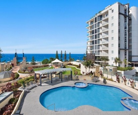 Beachfront Apartment Mooloolaba