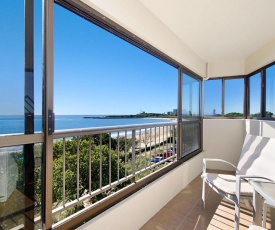 Parkyn Place 6 - Three Bedroom Oceanview Apartment on Mooloolaba Spit