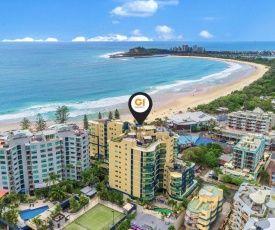 Top Floor Beachside Apartment in Heart of Mooloolaba