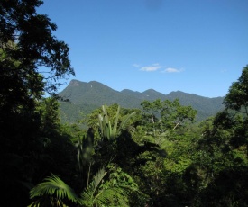 Mossman Gorge Bed and Breakfast