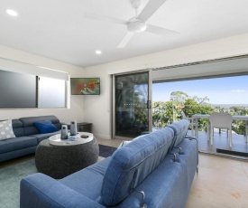 Breathtaking views across Noosa - Unit 1 Taralla 18 Edgar Bennett Avenue