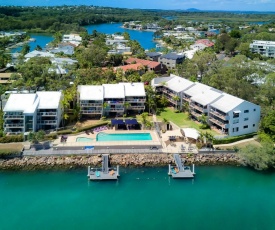 Noosa Shores Resort