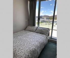 Small Room in a shared Duplex Apartment in the Center of Canberra!