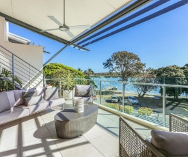 Panoramic River and Ocean views, Noosaville