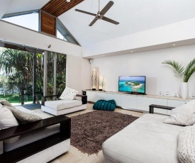 18A Childe Street, Belongil Beach - Belongil Beach Pavilion House