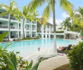 Beach Club Port Douglas 3 Bedroom Luxury Apartment