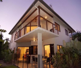 Hai Villa Port Douglas