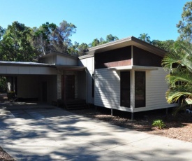 12 Satinwood Drive - Family home with swimming pool located in natural bushland and close to beach