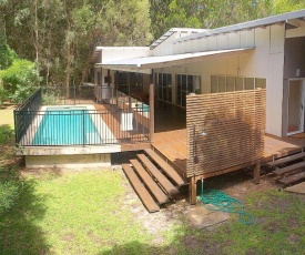 19 Satinwood - Natures retreat with a bit of sandy feet