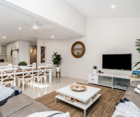 A PERFECT STAY - Byron Beach Style