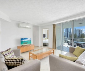 3 bedroom Spacious Ocean view Apartment in Surfers Paradise