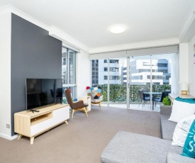 Chevron Renaissance - 2 Bedroom 2 Bathroom in the Centre of Surfers Paradise!!