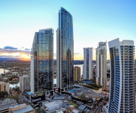 Circle on Cavill - HR Surfers Paradise