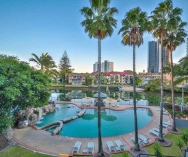 The resort lifestyles , Paradise Island Gold Coast