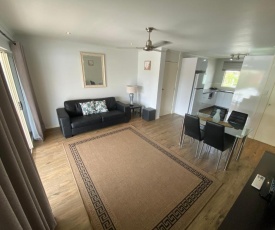 Residential two-bedroom unit on The Strand, self-check in, free Wi-fi