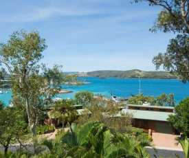 3 Bedroom Heliconia Grove on Hamilton Island