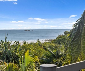 Byron Bay Treehouse on Lighthouse Road