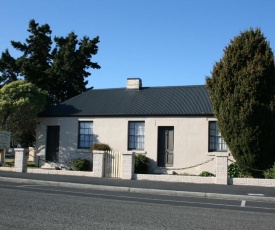 Gaol House Cottages