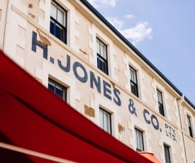 The Henry Jones Art Hotel