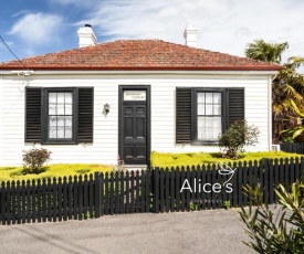 Alice's Cottages