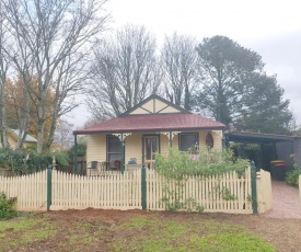 4me quiet cottage Daylesford