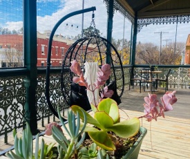 Balcony Apartment - Port of Echuca Townhouse - Heygarth House