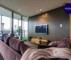 LUXURY APARTMENT LIVING / ALBERT PARK