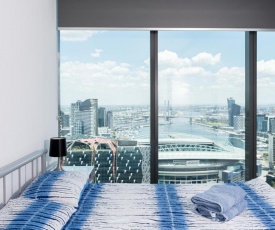 On Top of the World 1BD Melb CBD