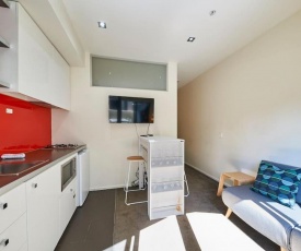 ReadySet Apartments at Kett