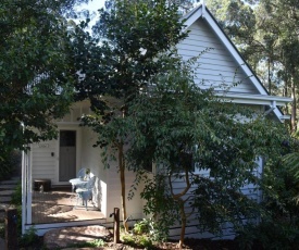 Merrow Cottages - Forest Edge