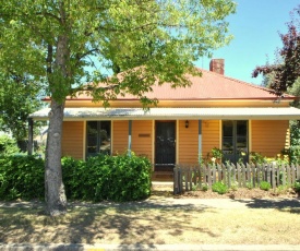 Cooma Cottage