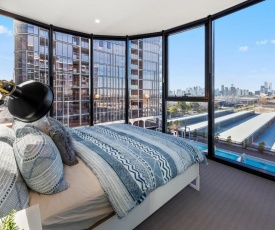 Live in Luxury at the Heart of Port Melbourne