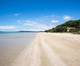 Charlie's Place: Tyrone beach at end of street