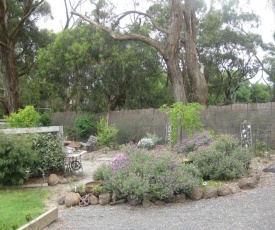 Honeyeater Cottage