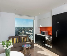 Oaks Melbourne South Yarra Suites