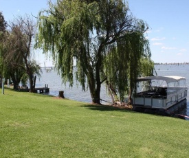 Willow Island - Waterfront