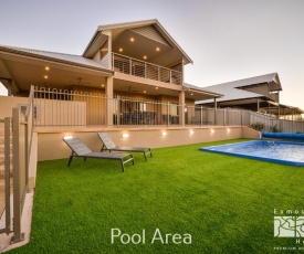 5 Kestrel Place - PRIVATE JETTY & POOL